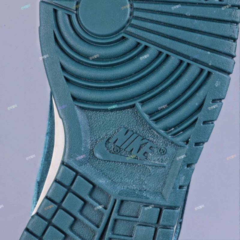DZ5224-300_00005.jpg