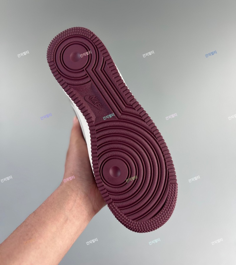 GL6835-005_00006.jpg