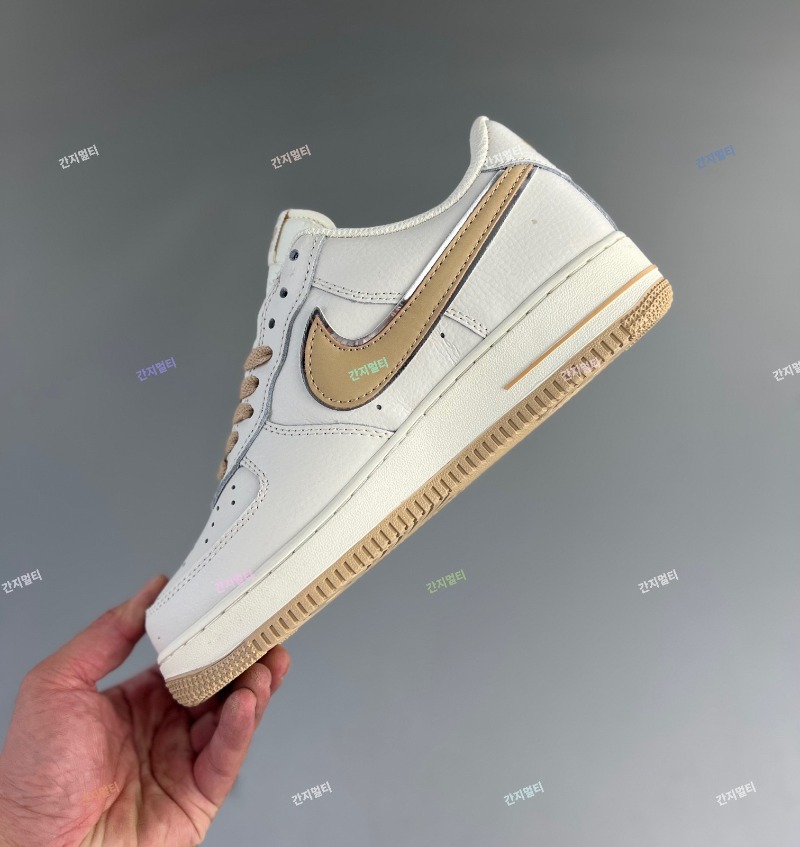 AJ7747_00005.jpg