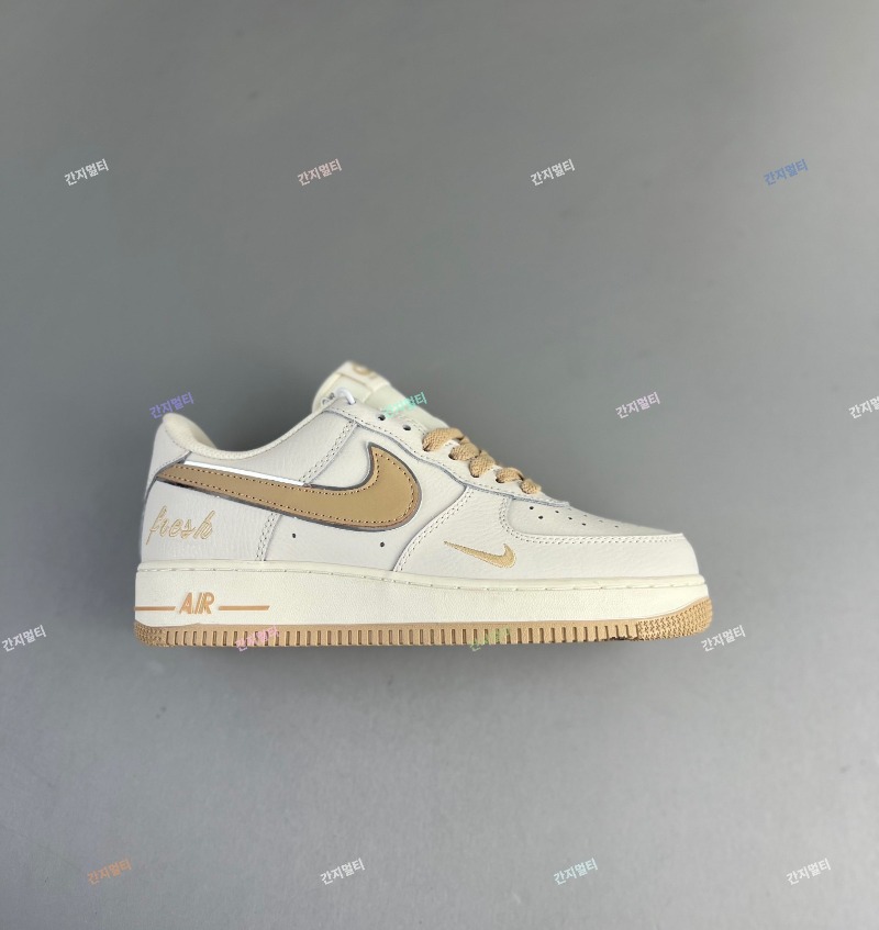 AJ7747_00007.jpg