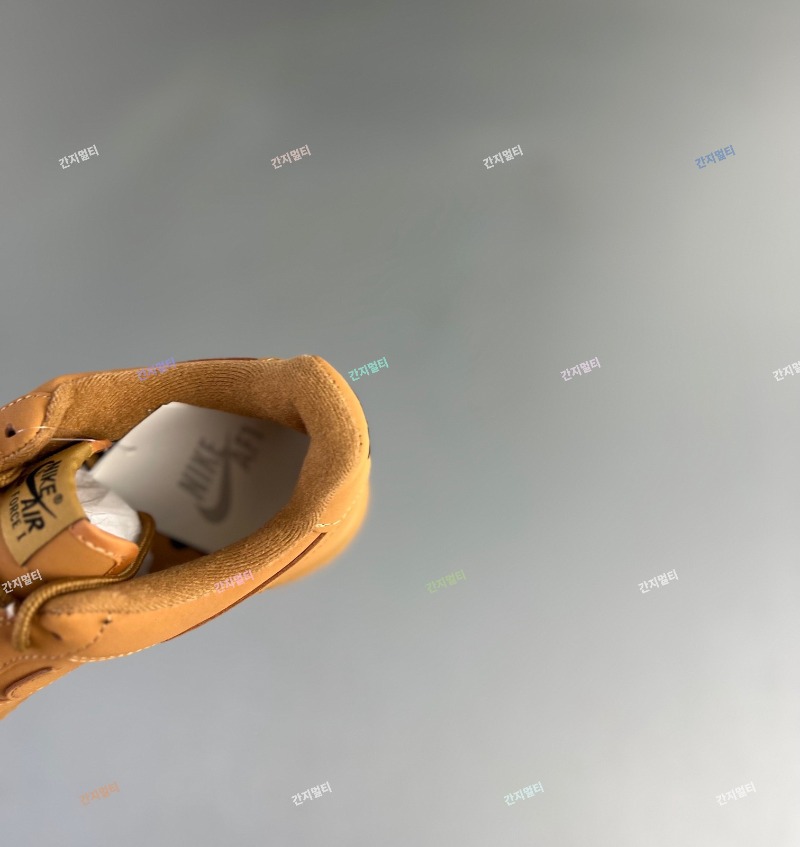 808788-996_00001.jpg