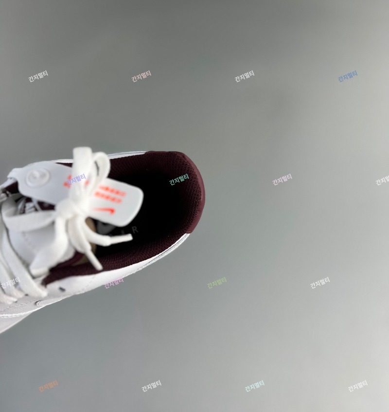 CW7581-106_00004.jpg