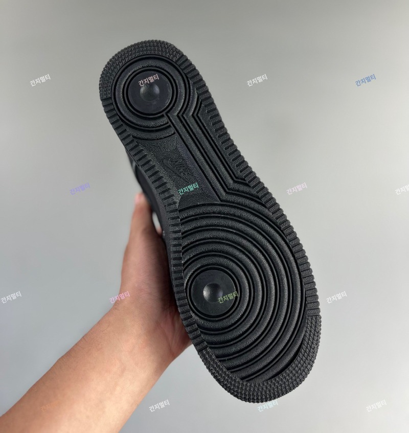 HW2636-079_00004.jpg