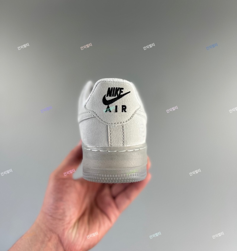 Reigning Champ x Nike Air Force 1 High PRM_00008.jpg