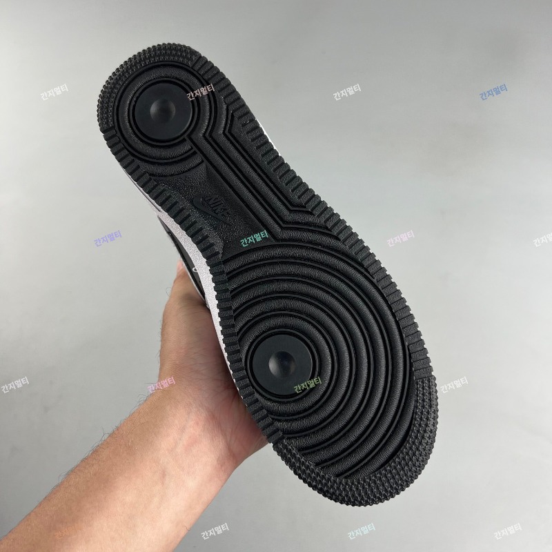 KO8969-756_00007.jpg