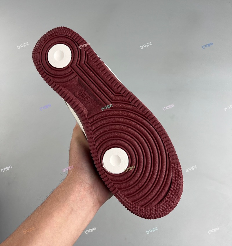 BQ7582-700_00008.jpg