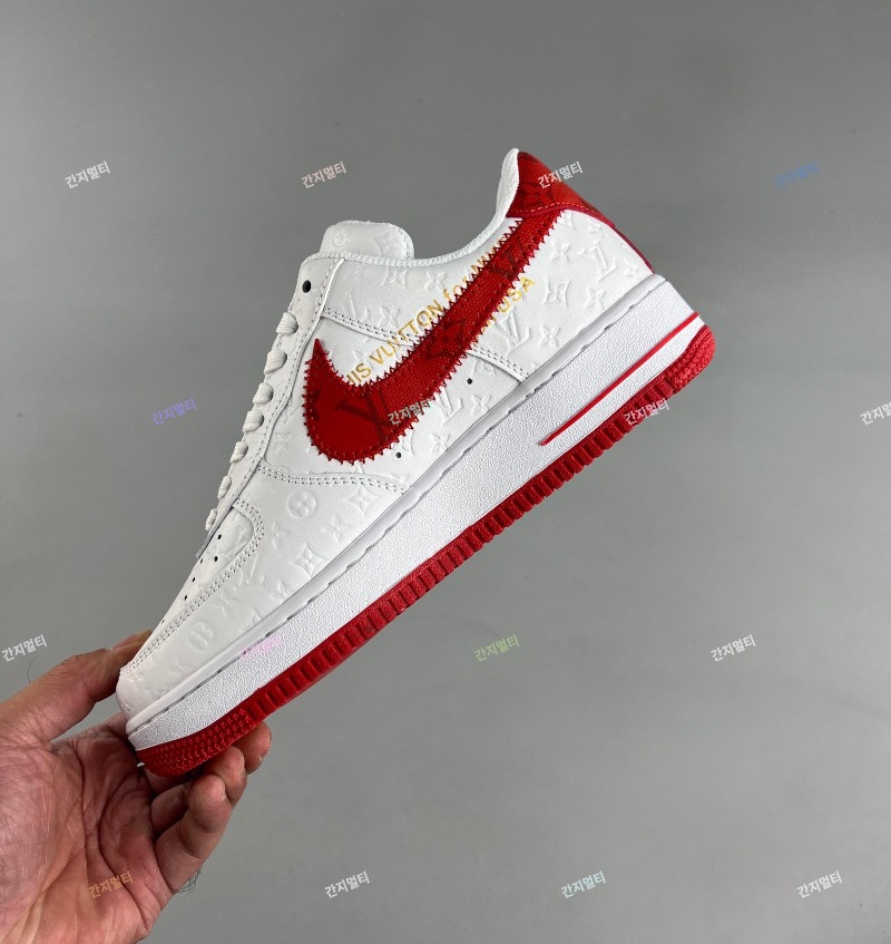 Lv x Nike_00002.jpg