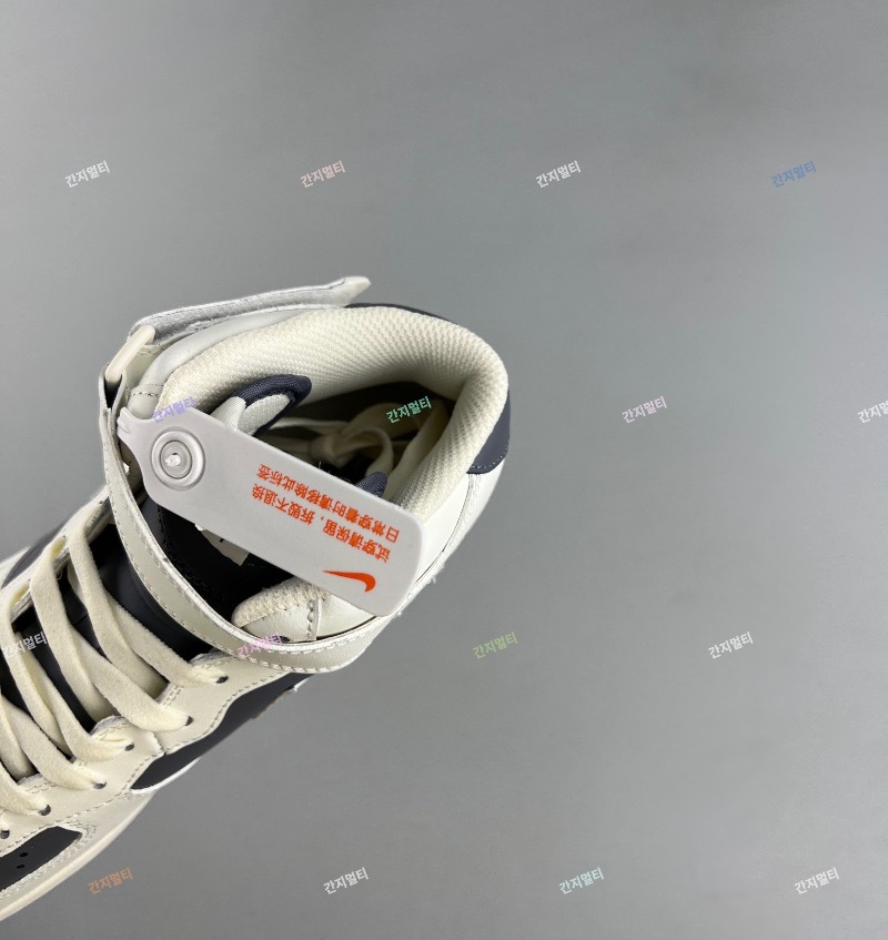LZ6819-609_00007.jpg