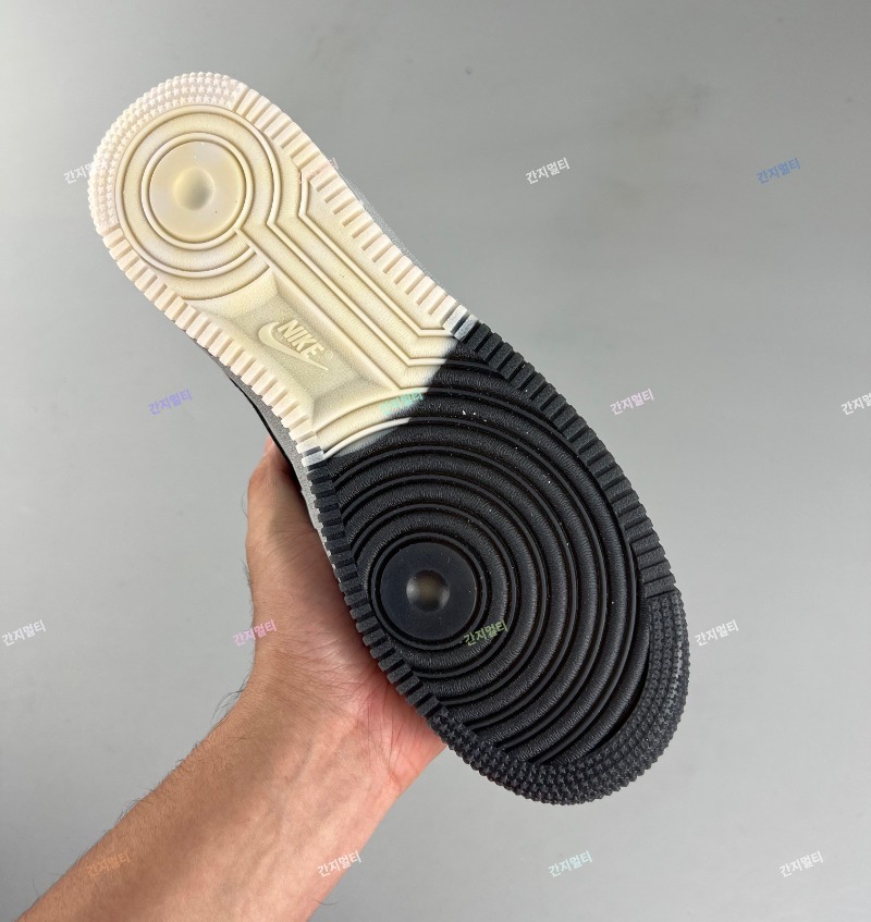 HD6936-809_00008.jpg