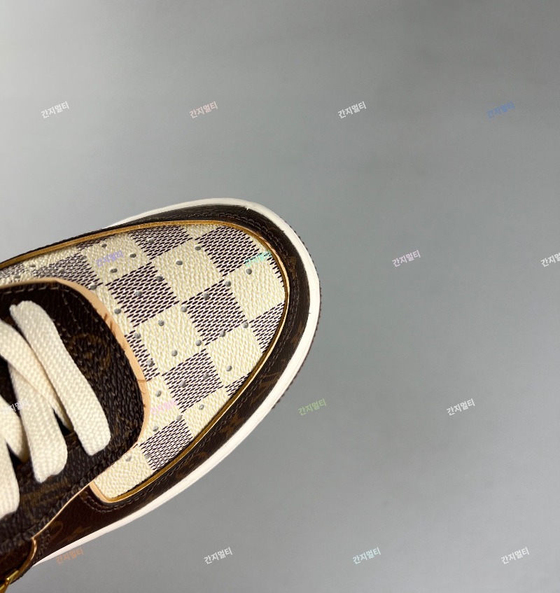 LV x NIKE DM0970-101_00006.jpg