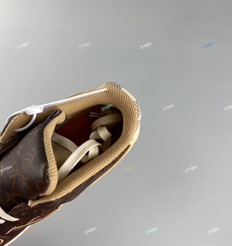 LV x NIKE DM0970-101_00007.jpg