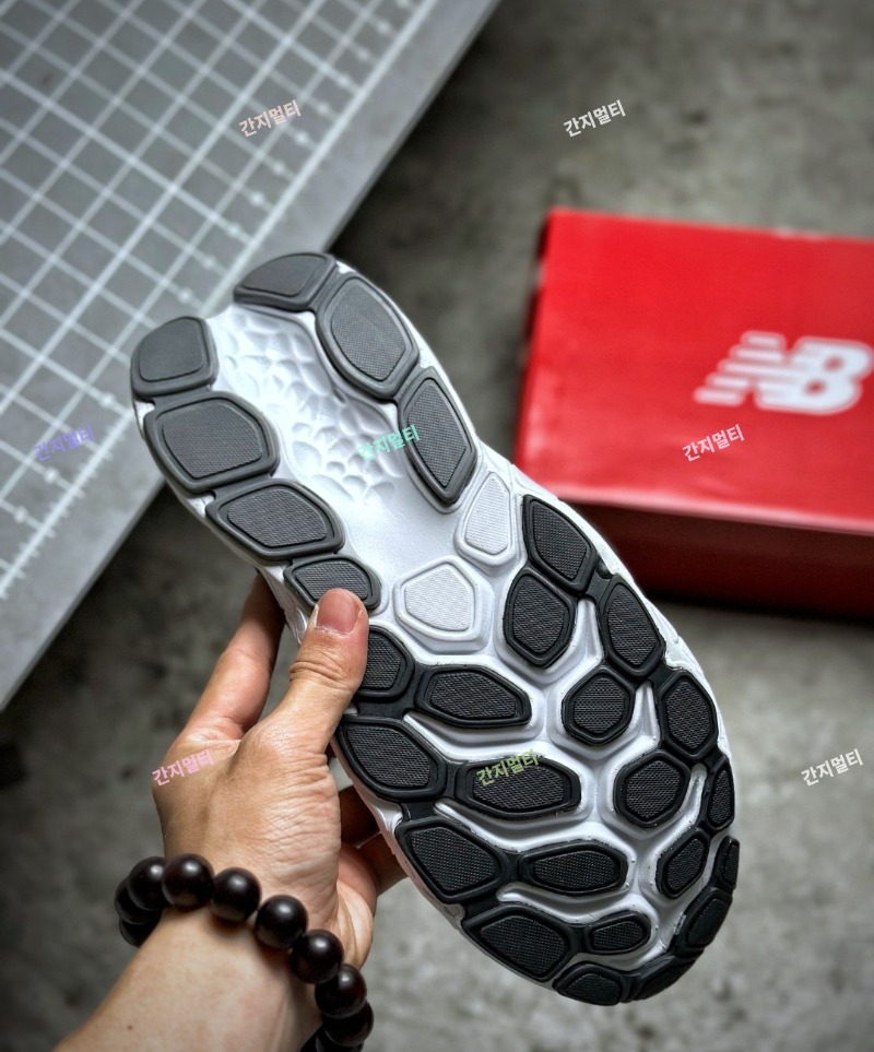 2 (5).jpg