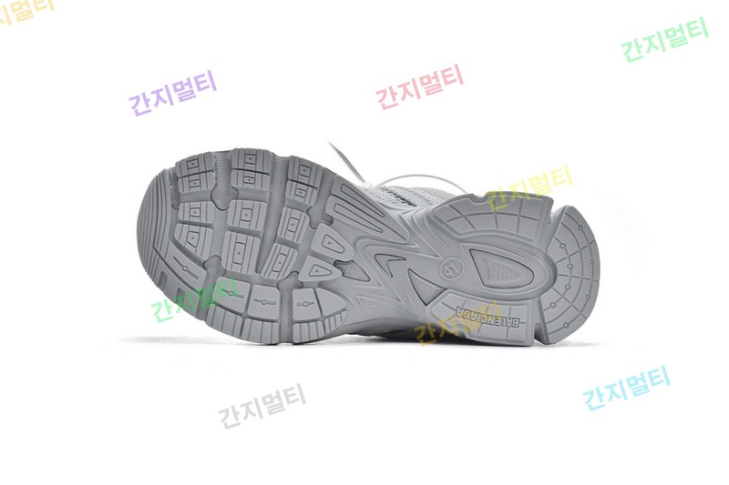 月色 巴黎8代运动跑步鞋 679339 W2E92 4904 Balenciaga Phantom Sneaker Aqua 05.jpg(0E79A).jpg