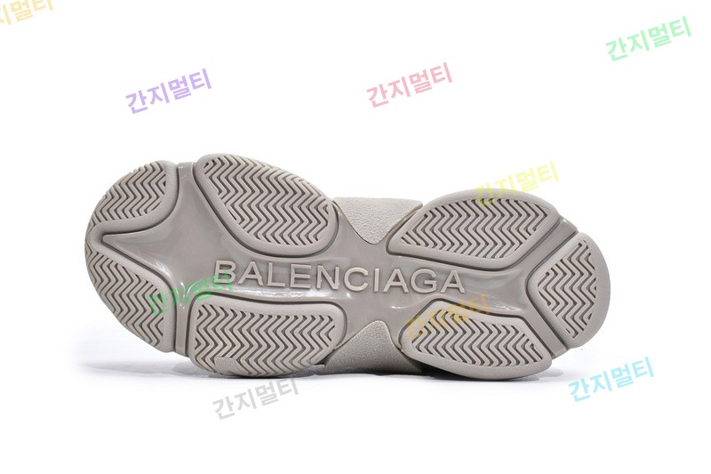 字母米色 巴黎世家8层组合TPU复古鞋 524039 W2FA1 9710 Balenciaga Triple S Letter Beige 04.jpg(50897).jpg