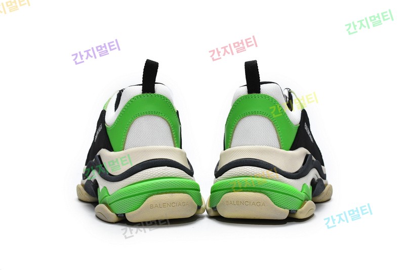 电子绿 巴黎1代复古老爹鞋 Balenciaga Triple S Electronic Green 02.jpg(479F9).jpg