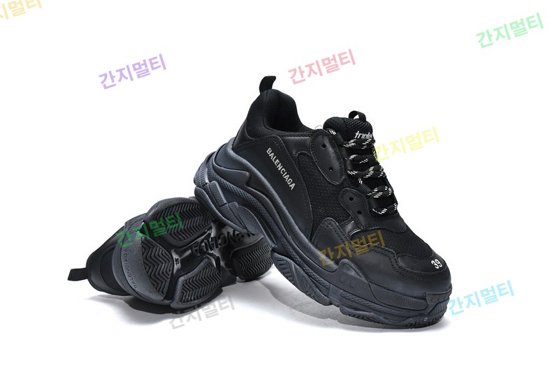全黑 巴黎世家8层组合TPU复古鞋 512176 W0901 1000 Balenciaga Triple S Black 17.jpg(EB6AA).jpg