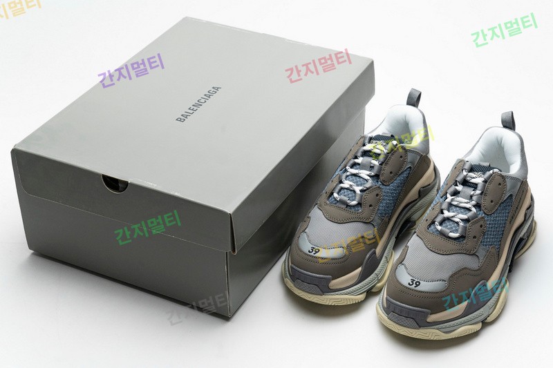 铁狼灰 巴黎世家8层组合TPU复古鞋 483513 W06E1 1259 Balenciaga Triple S Grey 001.jpg(9ED15).jpg