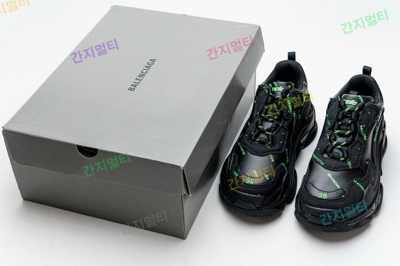 字母绿 巴黎世家8层组合TPU复古鞋 524039 W2FA1 7633 Balenciaga Triple S Letter Fluorescent Yell...(51C4F).jpg