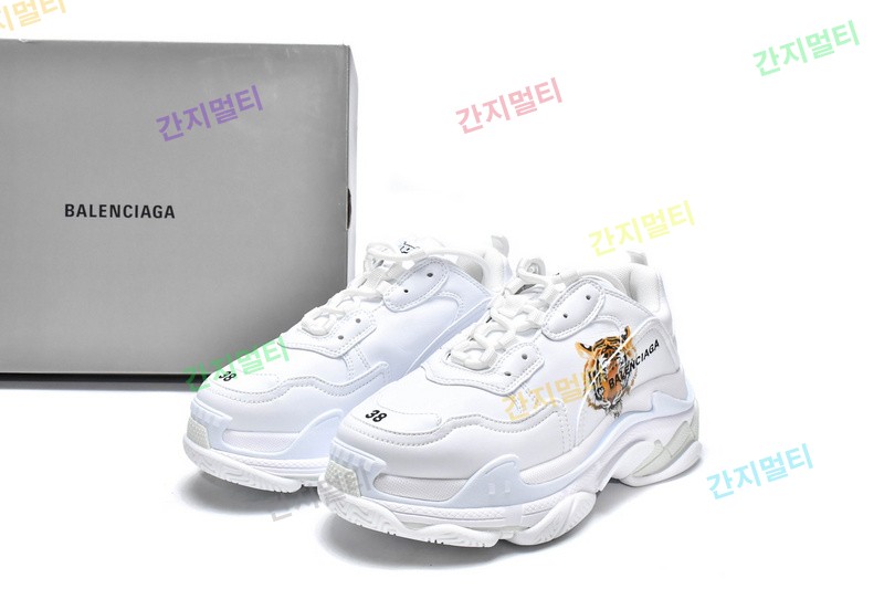 虎年限定 巴黎1代复古老爹鞋 Balenciaga Triple S Tiger Year Limit 20.jpg(70E33).jpg