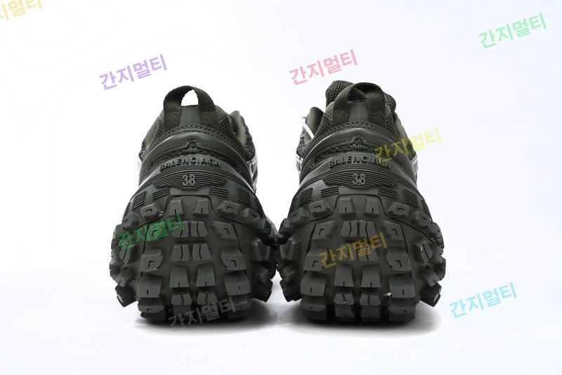 墨绿-7 巴黎轮胎鞋 685611 W2RA6 3000 Balenciaga Defender Blackish Green 04.JPG(9F936).jpg