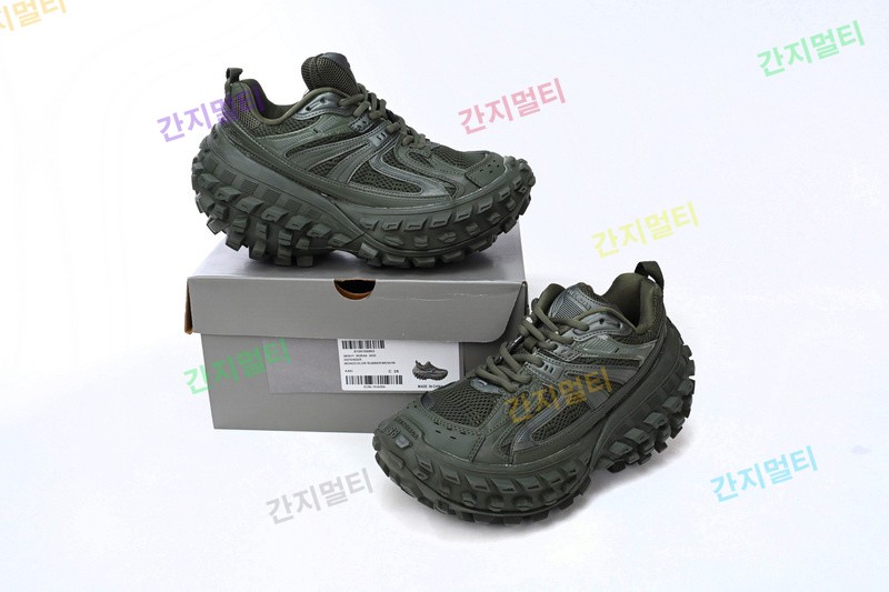 墨绿-7 巴黎轮胎鞋 685611 W2RA6 3000 Balenciaga Defender Blackish Green 14.JPG(A4973).jpg