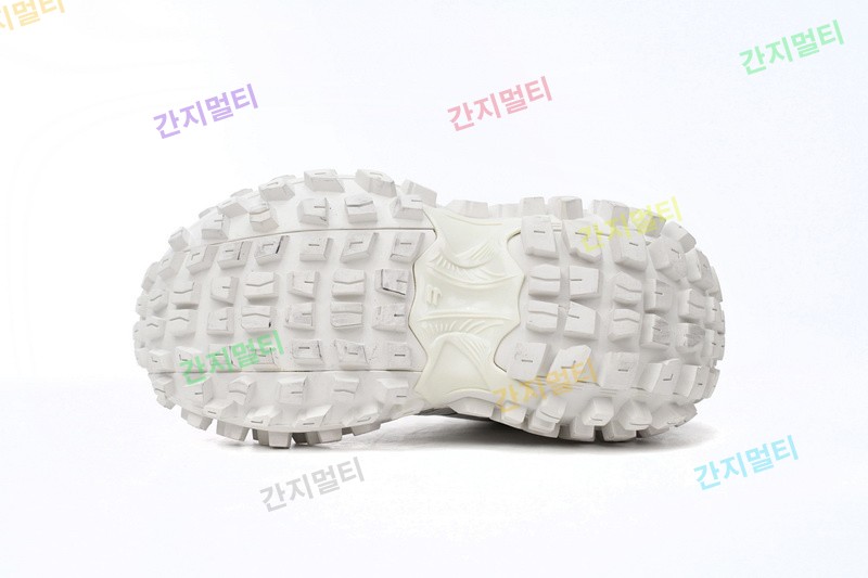 米白色-6 巴黎轮胎鞋 685611 W2RAA 9110 Balenciaga Defender Off-White 05.JPG(568C7).jpg