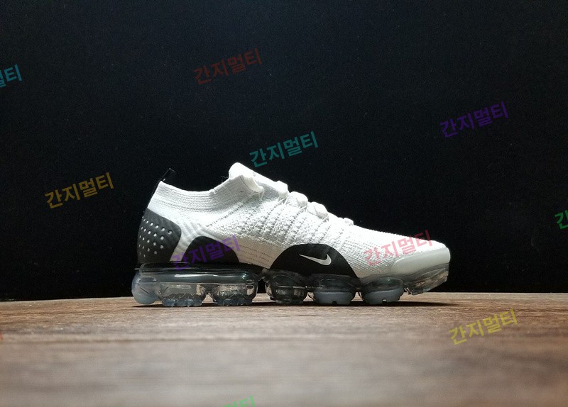 942842-103！Nike Air VaporMax Flyknit 2.0 W！原汁原味实拍！微商首选！(02AC4).jpg