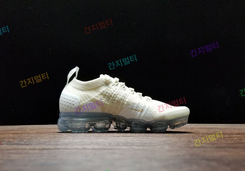 942843-201！Nike Air VaporMax Flyknit 2.0 W ！原汁原味实拍！微商首选！(B8581).jpg