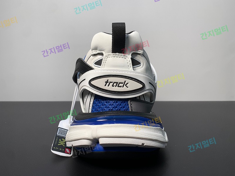 EB97FE1E-5D33-4599-A2FE-D0C9860CEDD5.jpeg(43D41).jpg