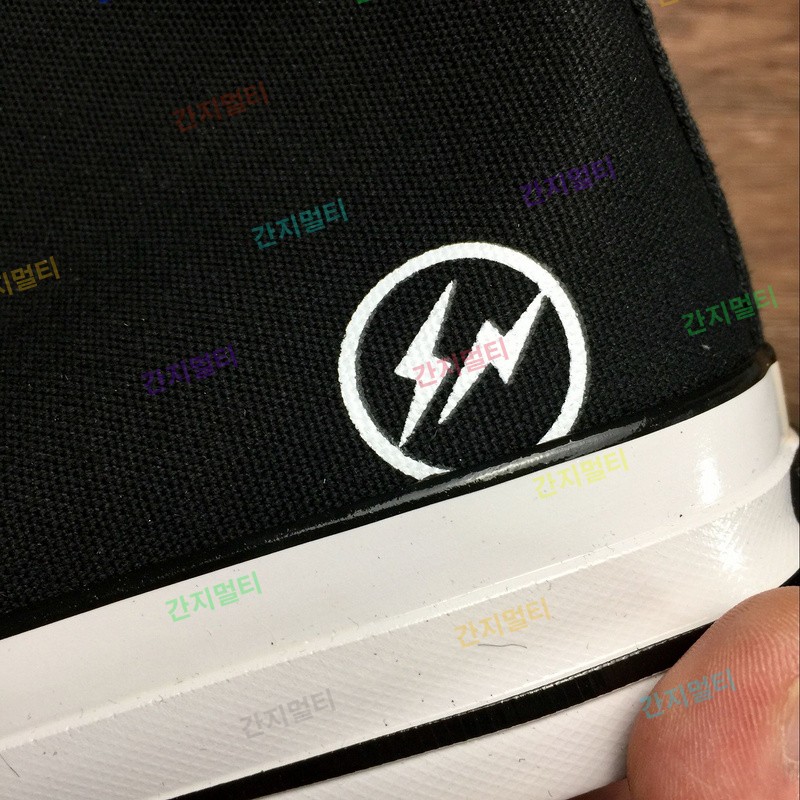 Fragment Design x Converse Chuck Taylor All Star HI经典硫化帆布板鞋“黑白闪电”高帮!陈冠希同款 - 藤原浩联...(C4E32).jpg