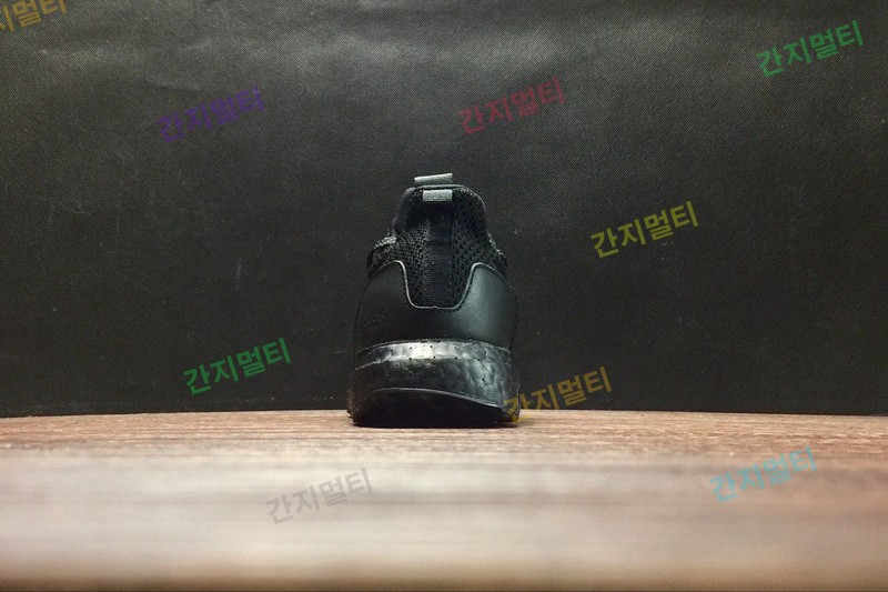 BY2638！ Adidas x H﹡﹡EN Ultraboost Uncaged 限量黑魂！原滋原味实拍！微商首选！(D2529).jpg