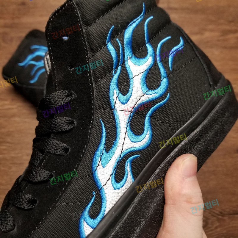 VN0003T0UA2！WTAPS x Vans Vault OG SK8-Hi LX Blue Flame(9F59E).jpg