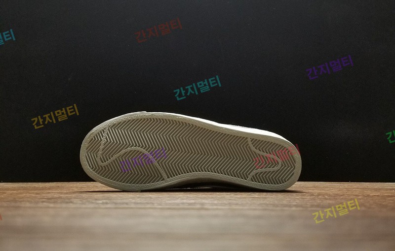 443903-401！Nike BLAZER LOW PRM！原汁原味实拍！微商首选！(0E12B).jpg