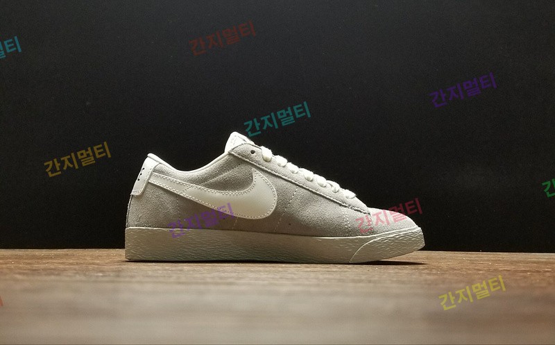 488060-010 ！ Nike Blazer Low Prm！原汁原味实拍！微商首选！(56A67).jpg