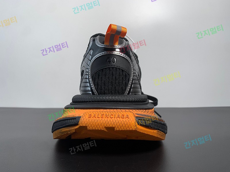 88F802A7-724F-405C-A6D5-D2A44FEF5860.jpeg(FE155).jpg