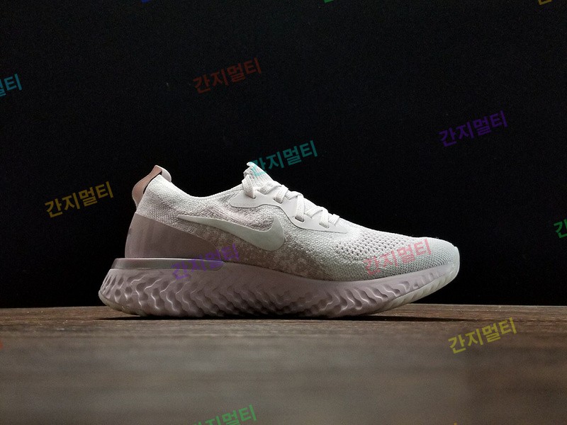 AQ0067-600！Nike Epic React Flyknit(A0D74).jpg