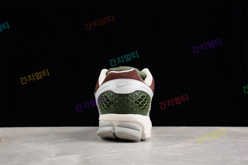 DSC_1831.jpg(3DEF9).jpg