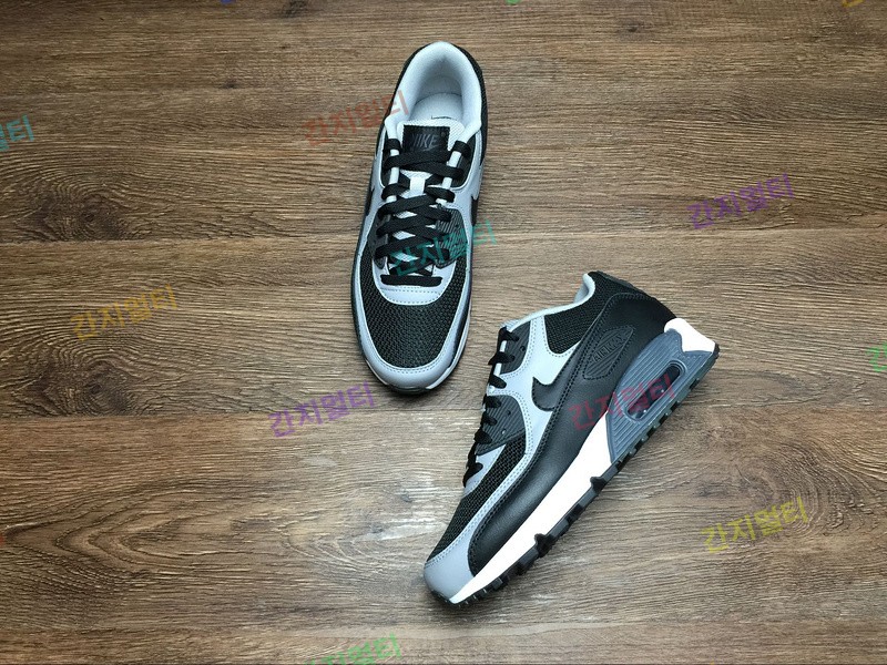 真标 耐克Nike max9气垫537384-053 实拍！微商首选！(45866).jpg
