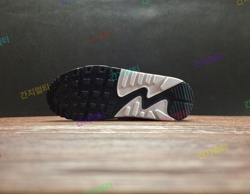真标 耐克∕NIKE AIR MAX90 616730-112！原滋原味实拍！微商首选！(187C1).jpg