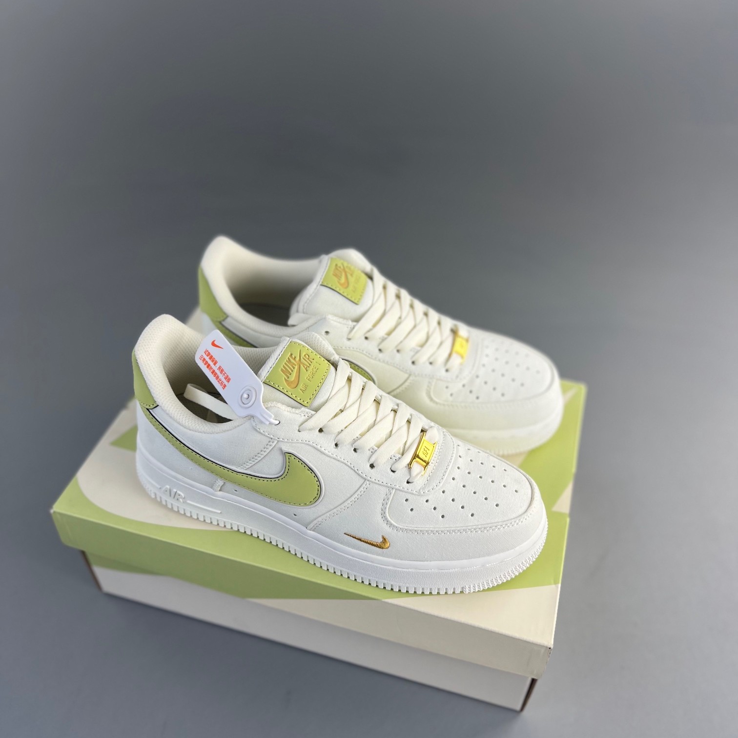 NIke Air Force 1 '07 MN5696-109