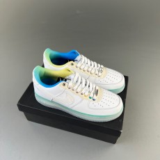 나이키 에어포스 1 로우 '07 프리미엄 언락 유어 스페이스 Nike Air Force 1 Low '07 PRM Unlock Your Space FJ7066-114