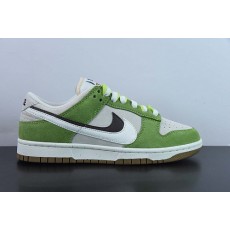 Nike Dunk Low SE 85 Vlad DO9457-103