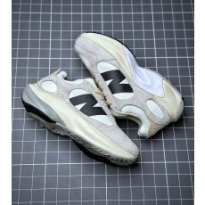 뉴발란스 워프트 러너 New Balalnce Warped Runner NWB250001