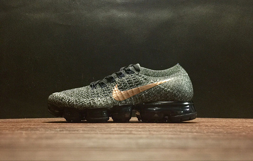 나이키 에어 베이퍼맥스 익스플로러 다크 Nike Air VaporMax Explorer Dark 849558-010