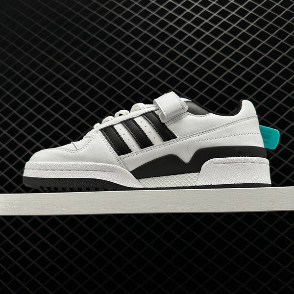 아디다스 포럼 84 로우 ADIDAS Forum 84 Low HO1924