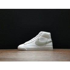 나이키 W‌ 블레이저 미드 Nike Blazer Mid Vintage‌ Suede 917862-101
