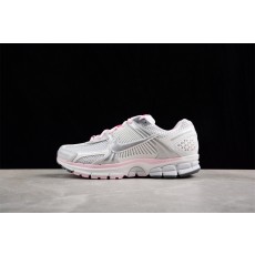 나이키 줌 보메로 5 SP NIKE zoom Vomero 5 SP FN3695-001