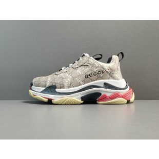 구찌 x 발렌시아가 트리플S 스니커즈 Gucci x Balenciaga Tripe-S 677192